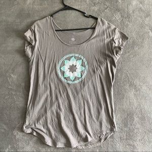 Club Pilates Logo cap sleeve, teal/white mandala
